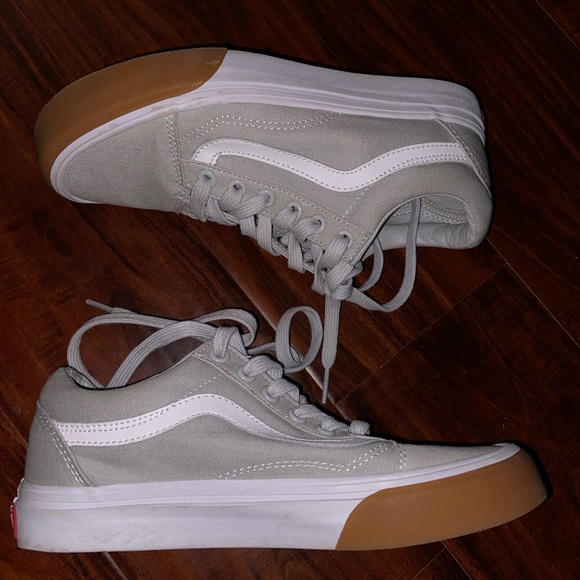 old skool vans light grey